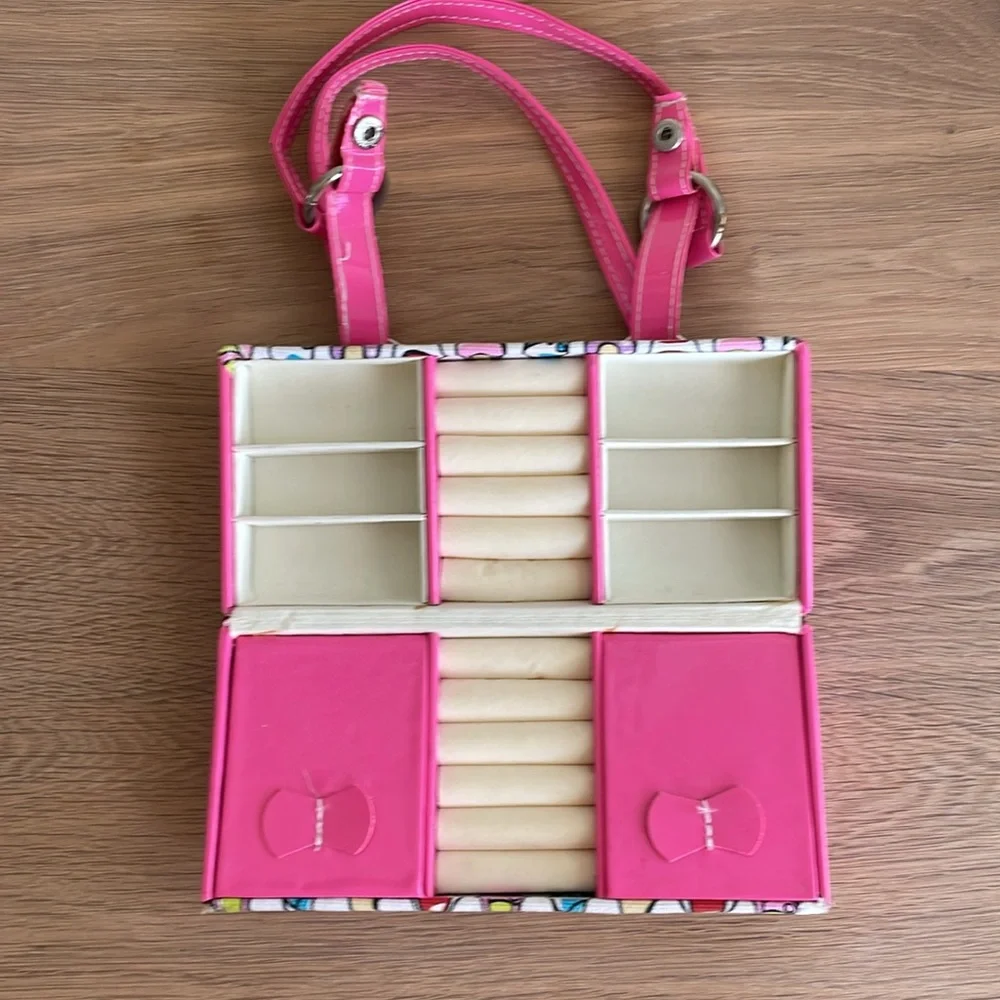 FUN & FABULOUS JEWELRY BOX TRAVEL CARRYING CASE PURSE SHAPED ORGANIZER Pink